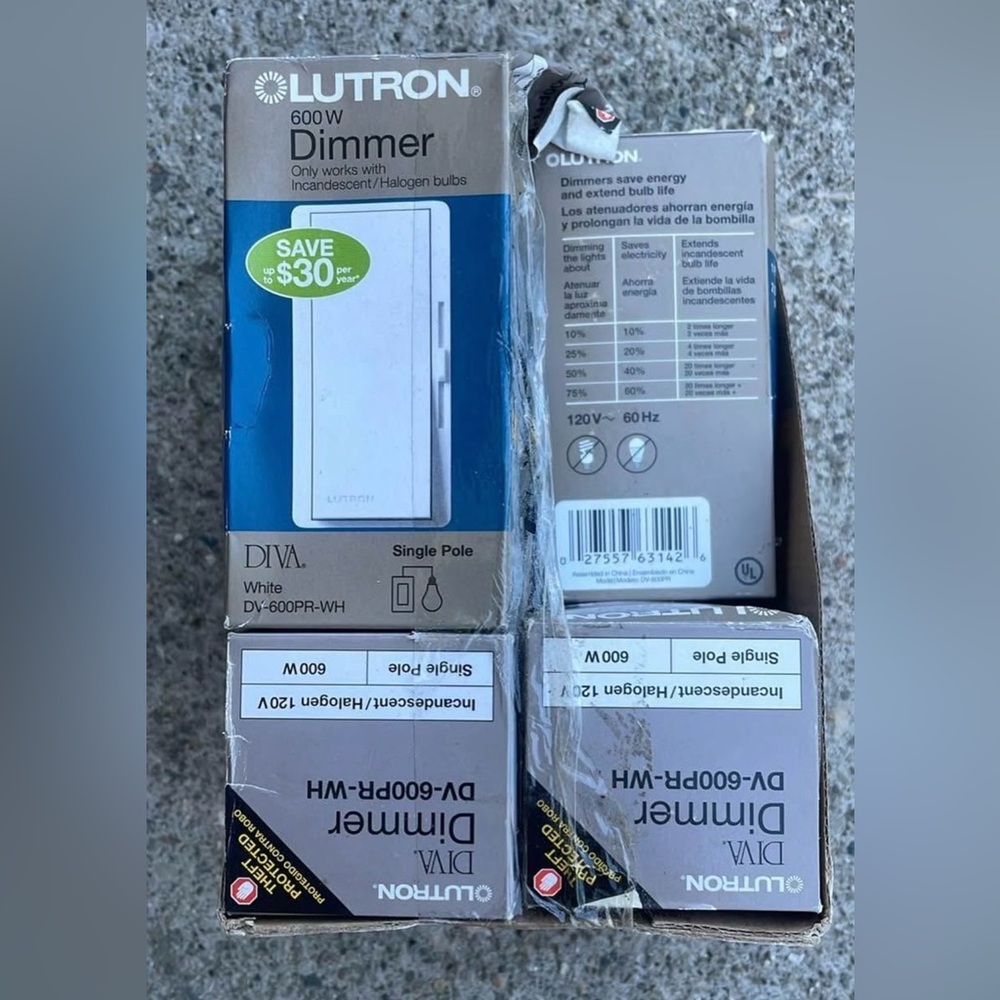 Lutron Diva Dimmer Switch/White 600 W -5 available -sold as lot